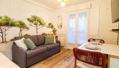 A L'ombre des Pins, Appartement neuf, élégant, Parking gratuit, Netflix, au calme à 100m de l'océan - Foto 5