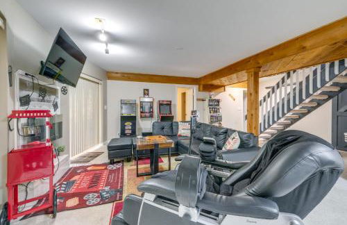 Spacious and Serene Lake Ridge Retreat with Game Room! - Foto 25