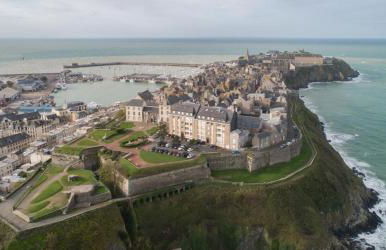 Les Mouettes - Centre Ville - à 500m du Port - Foto 14