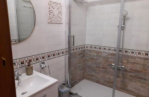 Apartamento Castilla 30 Bis - Parking Publico Gratuito - Foto 4