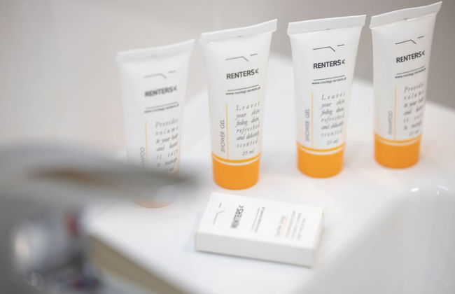 Sunset Resort Apartments by Renters - Photo 76