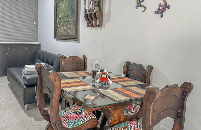 Aparthotel 2k familiar parque del cafe - Photo 2