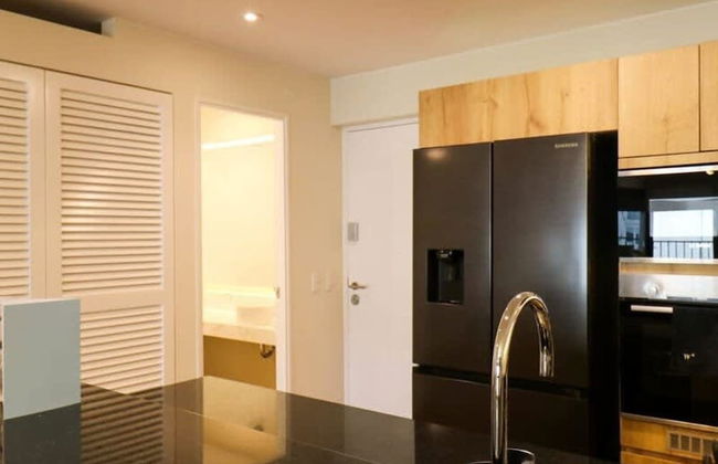 w Spectacular 1BR With Balcony in Miraflores - Photo 9