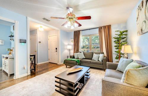 3 BR l Quiet Home with Gazebo l 5 min Medical center l Work room - Photo 1