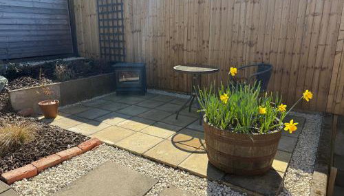 Cherry Cottage Retro Stay, Stourport-on-Severn - Foto 5, Garden