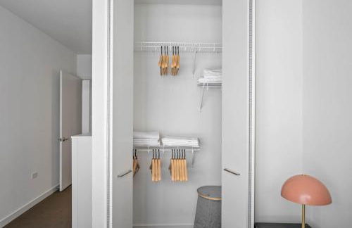 West Loop 2BR w wd gym lounge nr L CHI-781 - Foto 14