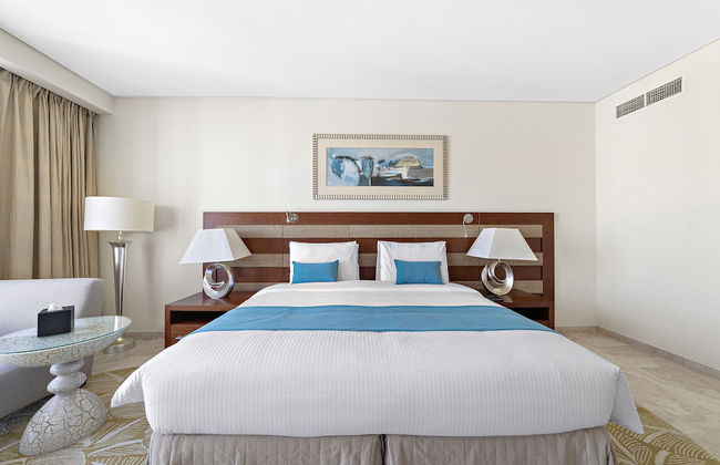 Blue Beach Tower - Photo 15