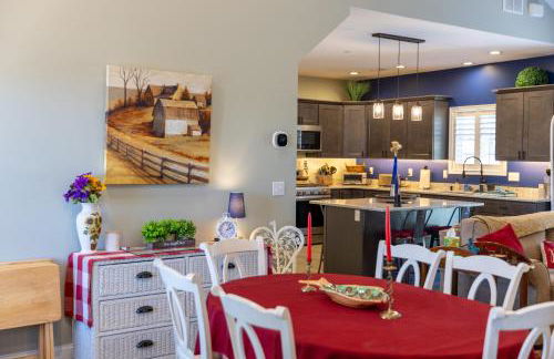 Deep Creek Retreat Hot Tub 85 inchTV all one level - Foto 10