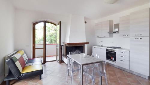 3 Bedroom Cozy Apartment In Gubbio - Foto 4