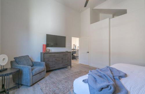 The Latitude Adjustment, located close to Golf,Sand Dunes, Reservoir & National Parks - Foto 32