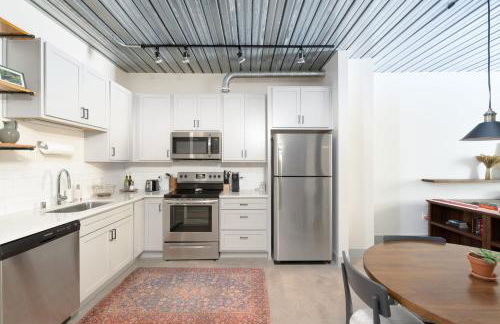 Brewery District Luxe 2BR Near Fiserv with Parking - Foto 6