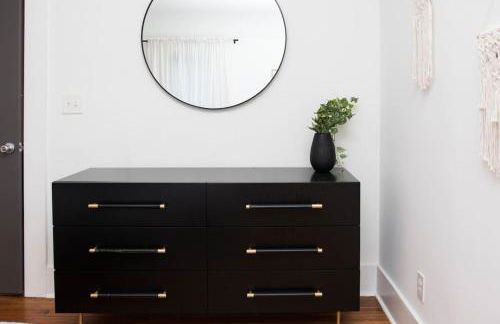 Quiet GVL Home Walk to DownTown - Foto 12