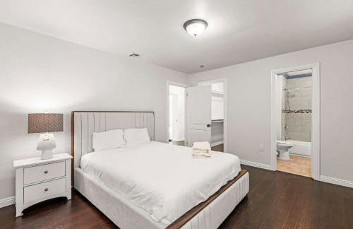 Spacious Retreat w Large Kitchen & Outdoor Patio - Photo 56