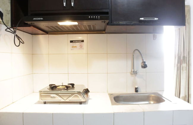 Strategic & Relaxing 2BR at Gateway Apartment Ahmad Yani Cicadas - Photo 13