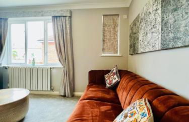 Luxury Homely Stay Near City Centre With Parking - Foto 13