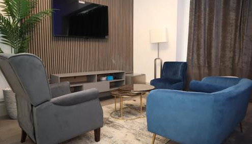 Entire Luxville 5 Bedroom Home - Foto 3