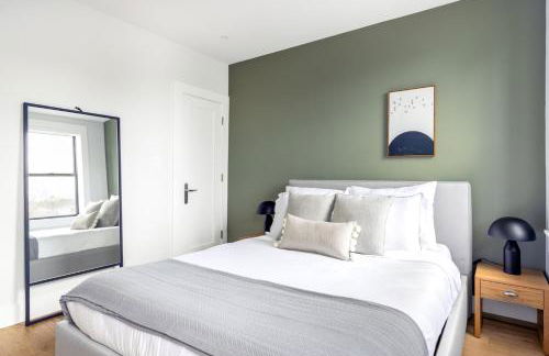 Bright Allston 2BR w WD in basement BOS-272 - Foto 9