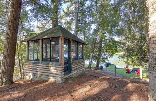Expansive Eagle Lake Escape w/ Boathouse + Beach - Foto 47