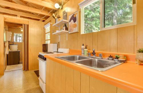 Private Dock on Messalonskee Lake Cozy Cottage! - Foto 9