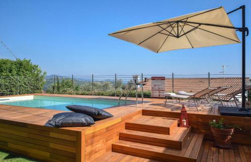 4 Bedroom Gorgeous Home In Massarosa - Foto 2