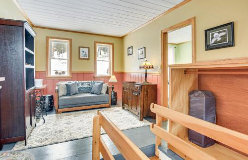 Lakeside Living in Wilton! Family Home with Views - Foto 17