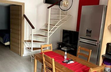 Comfy apartment with low ceiling attic - Foto 2