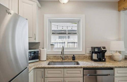 All Sports Lake House on Lake Orion! - Foto 46