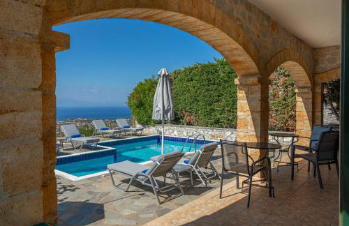 SOFIA, Luxury Stone Villa in Stoupa with Private Pool, BBQ and Amazing Sea View - Foto 32