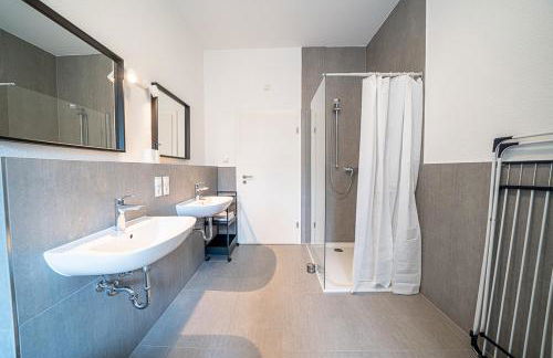 DQ01 - Monteurwohnung - WLAN - 5 Personen - Foto 4