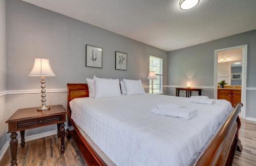 Charming Palm Bay Retreat with Garden - Foto 47