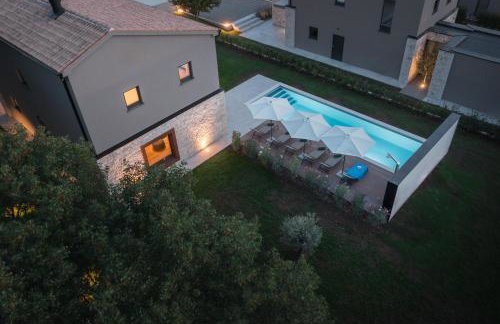 Design Villa Istar - Photo 32