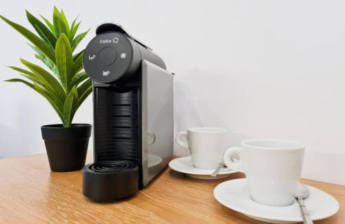 CASA OFICINA - Praia & Centro (300m) - WiFi - AC - Foto 21