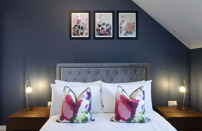 Elliot Oliver - Loft Style 2 Bedroom Apartment With Parking In The Docks - Photo 6