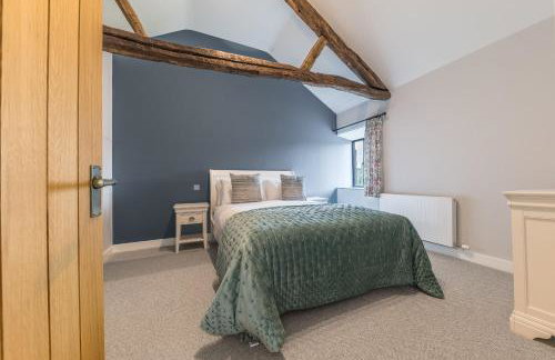 No 2 The Coach House - Photo 22