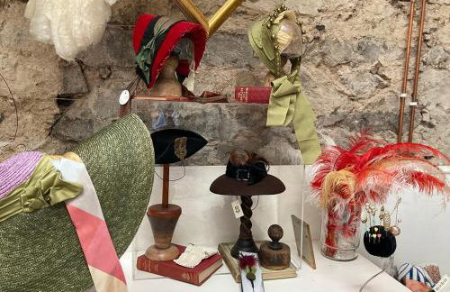 ‘Museum Loft’ Scotland’s Wee Hat Museum - Photo 8