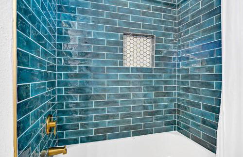 Updated 5BR Baytown Home | Sleeps 12 |Patio&Grill - Foto 26