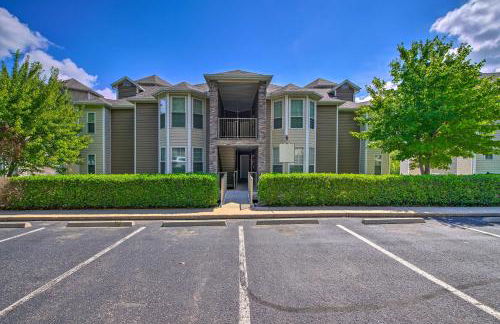 Bright Ozarks Condo with Balcony and Lake Views! - Foto 32