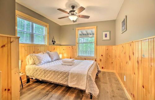 Hike and Zip-Line Red River Gorge Cabin with Hot Tub! - Foto 21