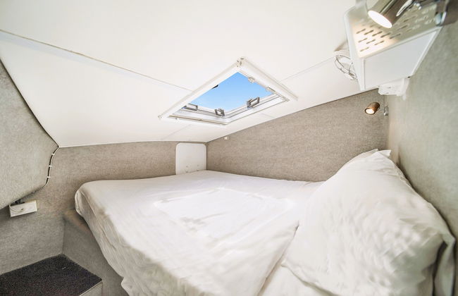 Coomera Houseboat Holidays - Foto 6