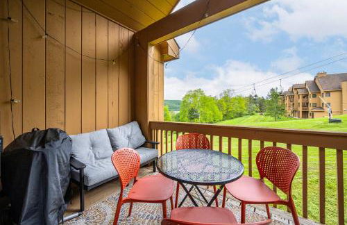 Renovated Ski In Out Condo King Bed Patio Grill - Foto 4