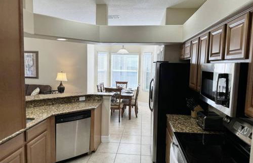 537 4BR Private Pool Spa Conservation Views 2 Masters Near Disney - Foto 11