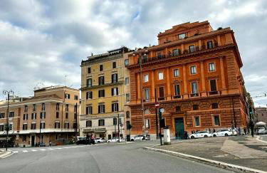 Colosseum Luxury Apartment - Photo 41