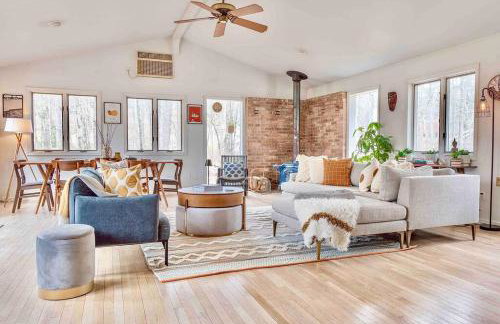 Relaxing Hudson Valley Getaway- 4BR Sauna 15 acres - Foto 1