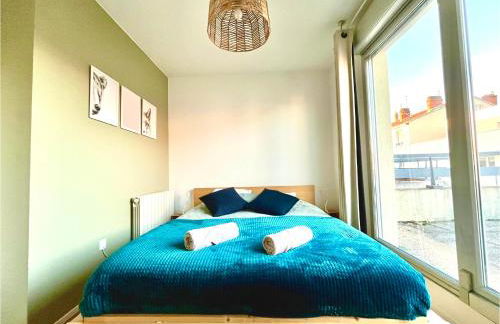 BnGo I Immense RoofTop Lyon I 2 chambres, 4 places parkings, 2 immenses terrasses, 8 personnes - Photo 41