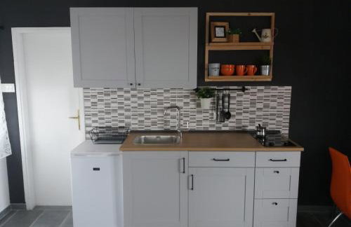 Nina SeaView - Photo 24