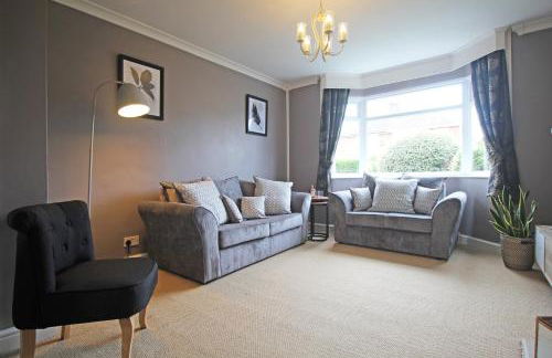 Queens Road - Luxury Spacious Home in Chester - Photo 42