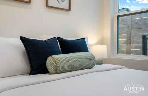 Luxury 2BR 2BA East Austin retreat w yard, deck and garage parking by Austin Vacay - Foto 29