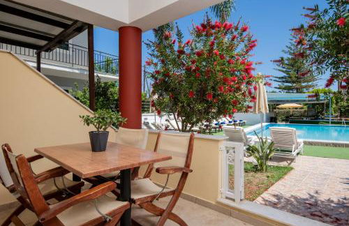 Oscar Villa & Studios - Foto 27