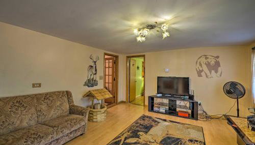 Catskill Mtn Home with Deck about 1 Miles to Zoom Flume! - Foto 3