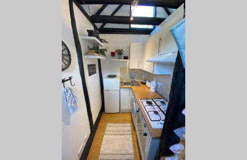 Windsor/Ascot/Bracknell beautiful barn - Photo 12